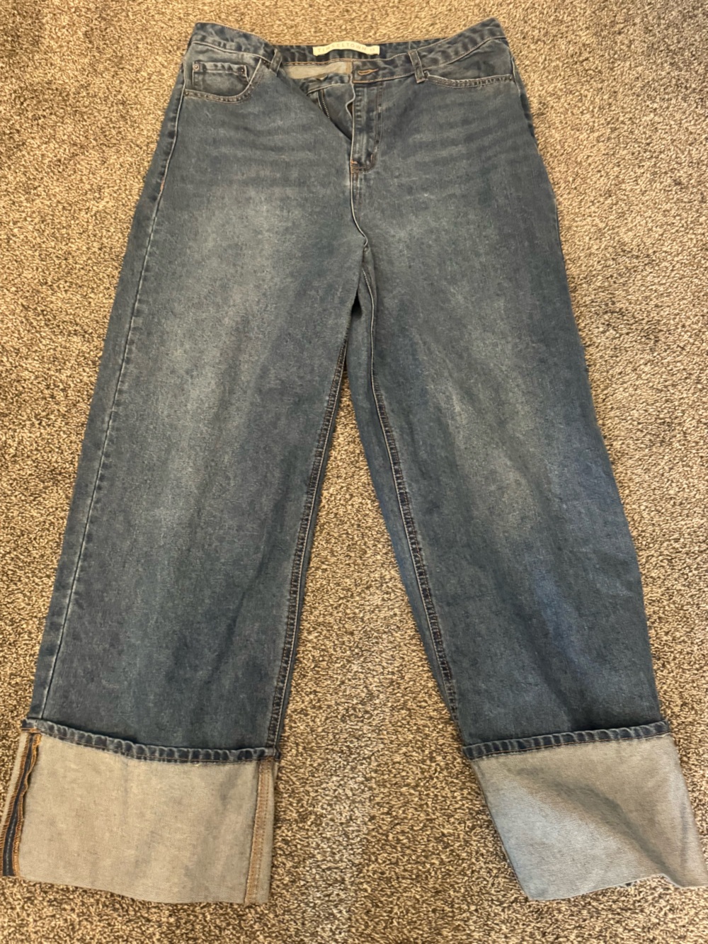Juniors 15- Super Cute Wide-Leg Cuffed Jeans